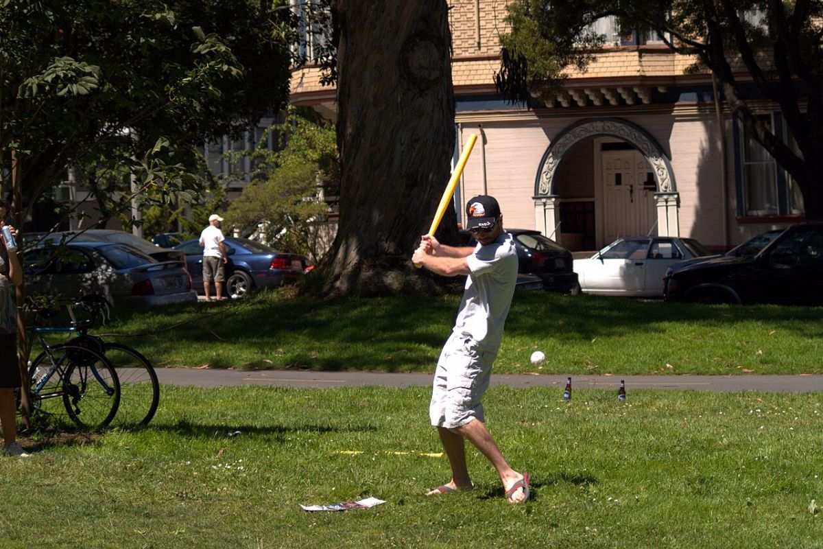 Balle Wiffle Baseball Taille Réglementaire - Courbe Parfaite, Rebondissante & Sécuritaire